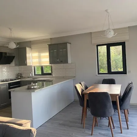 Kiralik Luex Deniz Manzarali Bahceli Villa/luxury Sea View Garden For Rent Villa *