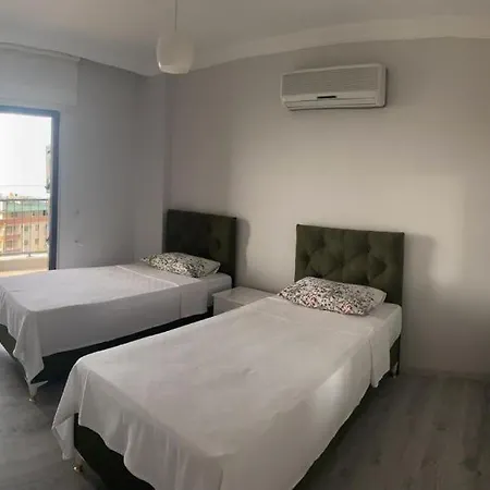 Kiralik Luex Deniz Manzarali Bahceli Villa/luxury Sea View Garden For Rent Villa Trabzon