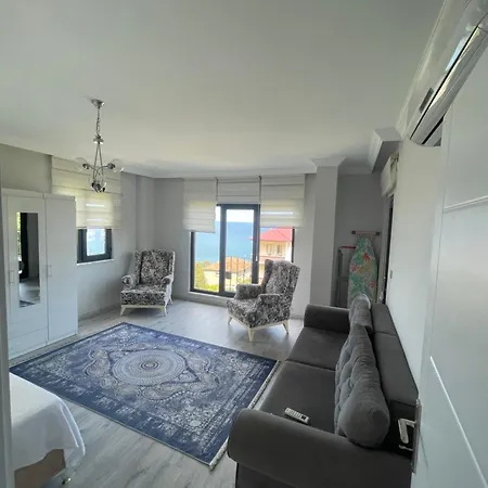 Kiralik Luex Deniz Manzarali Bahceli Villa/luxury Sea View Garden For Rent